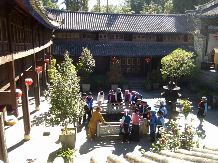The courtyard of Wuwei Temple, Dali.